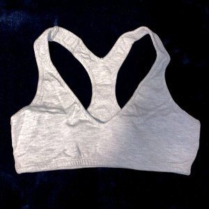 Women’s racer back wire-free sports bra